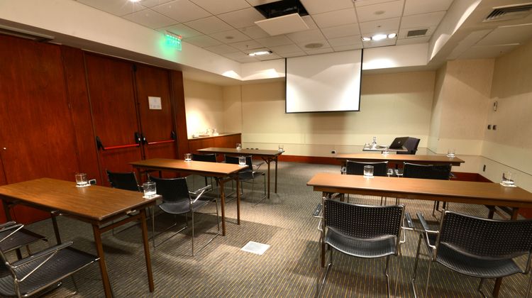 Holiday Inn Express Las Condes Meeting