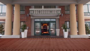Holiday Inn Express Hotel and Suites Buf