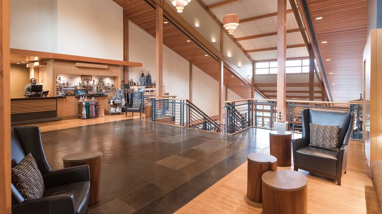 Cedarbrook Lodge Lobby