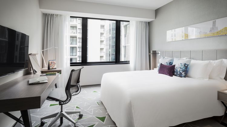 Capri by Fraser Brisbane Room