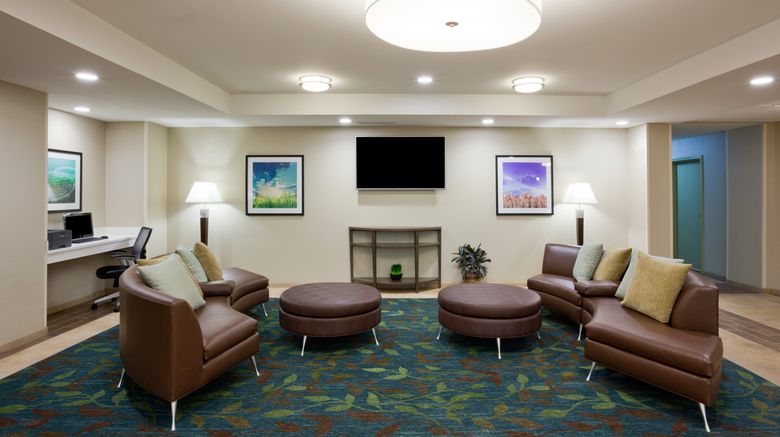 <b>Candlewood Suites Dickinson Lobby</b>. Images powered by <a href="https://www.leonardoworldwide.com/" title="Leonardo Worldwide" target="_blank">Leonardo</a>.