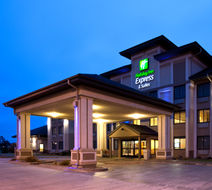 Holiday Inn Express & Suites Worthington Exterior