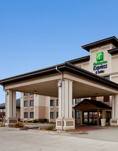 Holiday Inn Express & Suites Worthington