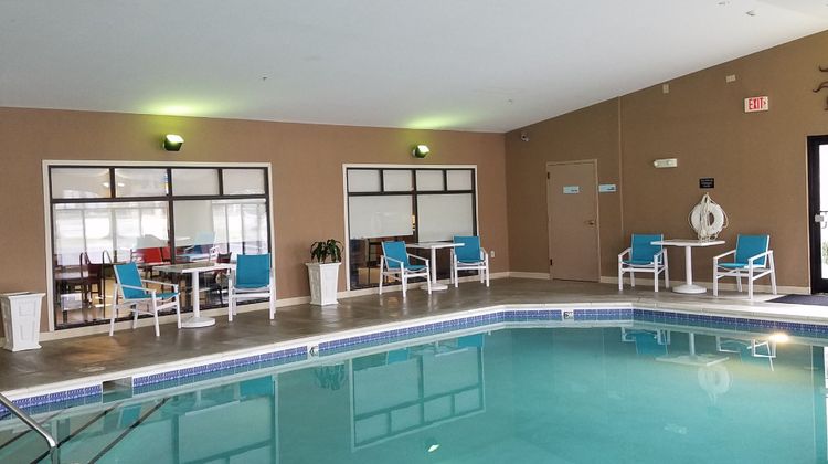 Holiday Inn Express Kingsport Meadowview Pool