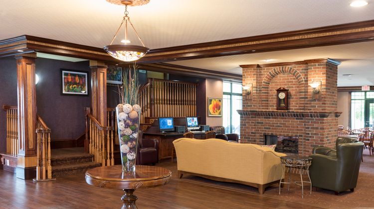 Holiday Inn Express Lobby