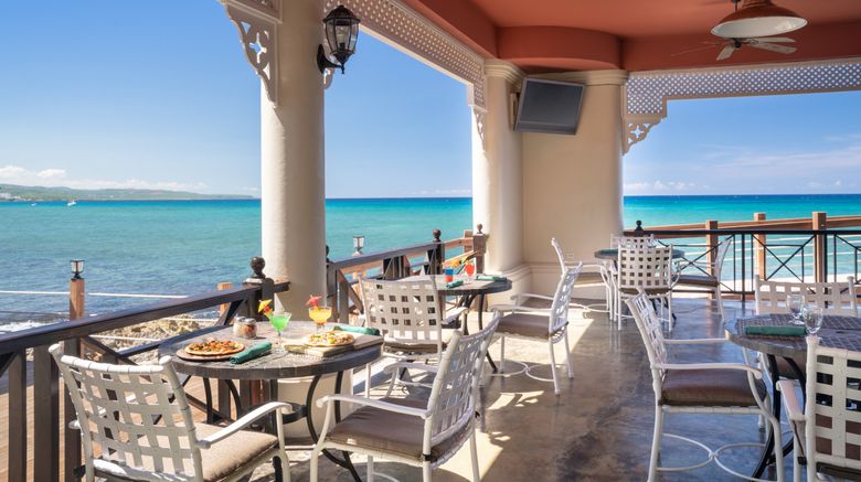 <b>Jewel Paradise Cove Beach Resort & Spa Restaurant</b>. Images powered by <a href="https://leonardo.com/" title="Leonardo Worldwide" target="_blank">Leonardo</a>.