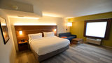 Holiday Inn Express Pittsburgh Suite