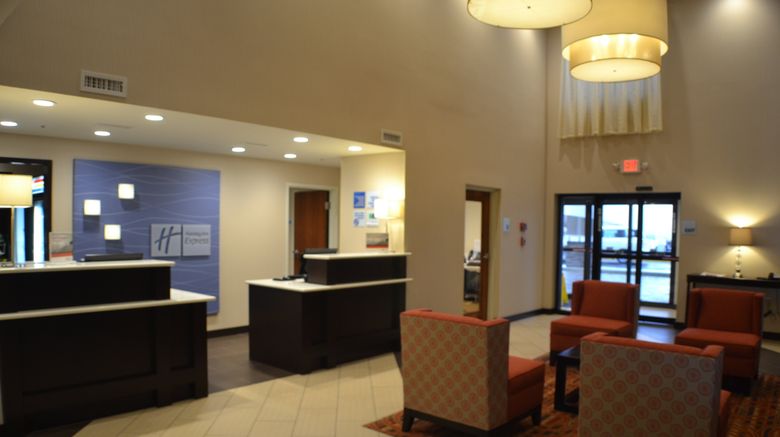 <b>Holiday Inn Express/Stes W-Airport Area Lobby</b>. Images powered by <a href="https://www.leonardoworldwide.com/" title="Leonardo Worldwide" target="_blank">Leonardo</a>.