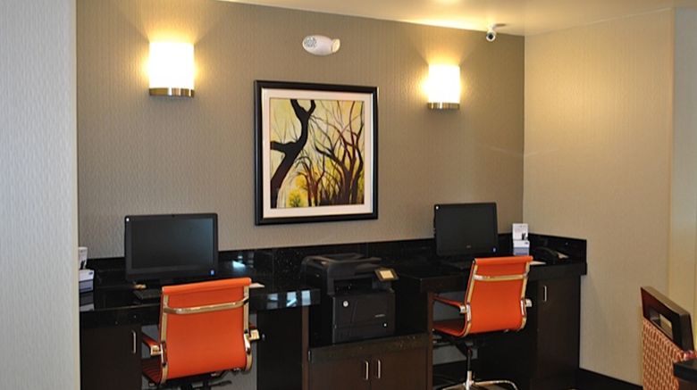 <b>Holiday Inn Express Salem Other</b>. Images powered by <a href="https://www.leonardoworldwide.com/" title="Leonardo Worldwide" target="_blank">Leonardo</a>.