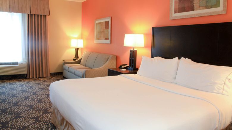 <b>Holiday Inn Express Hotel & Suites Room</b>. Images powered by <a href="https://www.leonardoworldwide.com/" title="Leonardo Worldwide" target="_blank">Leonardo</a>.