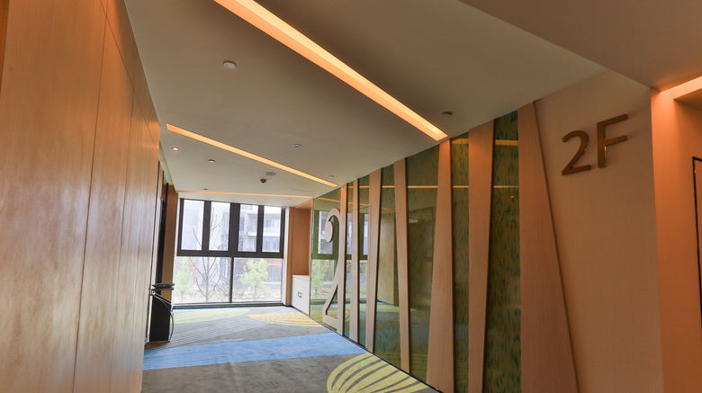 <b>Holiday Inn Express Emei Mountain Lobby</b>. Images powered by <a href="https://www.leonardoworldwide.com/" title="Leonardo Worldwide" target="_blank">Leonardo</a>.