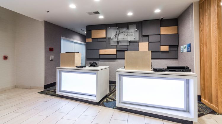 Holiday Inn Express Villa Rica Lobby