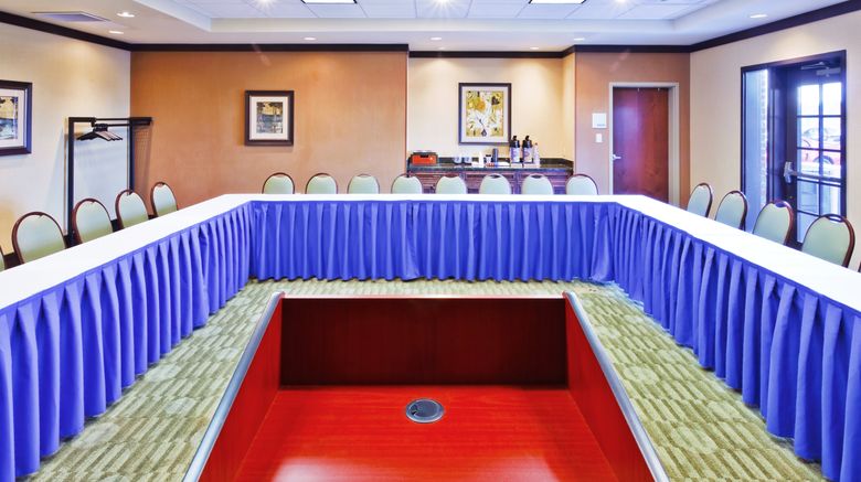 <b>Holiday Inn Express Ooltewah Meeting</b>. Images powered by <a href="https://www.leonardoworldwide.com/" title="Leonardo Worldwide" target="_blank">Leonardo</a>.