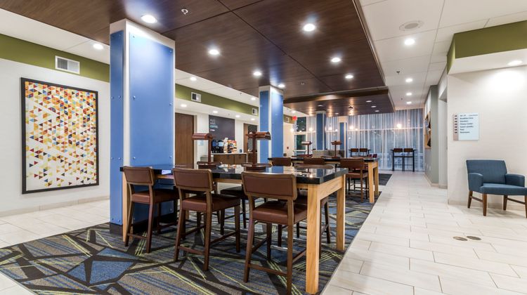 Holiday Inn Express Villa Rica Lobby