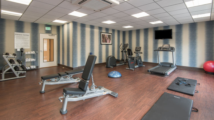 Holiday Inn Express/Stes Boston-Norwood Health Club