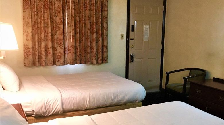 <b>Red Carpet Inn Room</b>. Images powered by <a href="https://www.leonardoworldwide.com/" title="Leonardo Worldwide" target="_blank">Leonardo</a>.