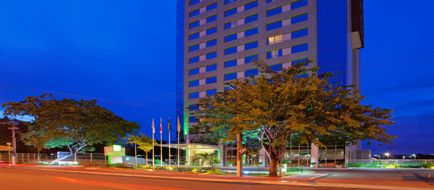 Holiday Inn Manaus Exterior