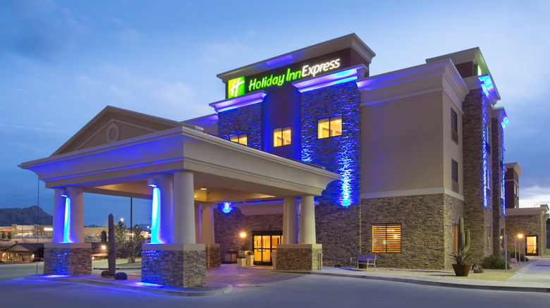 <b>Holiday Inn Express & Suites Exterior</b>. Images powered by <a href="https://www.leonardoworldwide.com/" title="Leonardo Worldwide" target="_blank">Leonardo</a>.