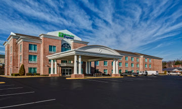 Holiday Inn Express & Suites