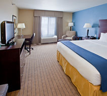 Holiday Inn Express Hotel & Suites Room