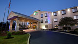 Holiday Inn Express Hotel & Suites Exterior