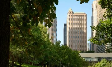 Fairmont Chicago, Millennium Park