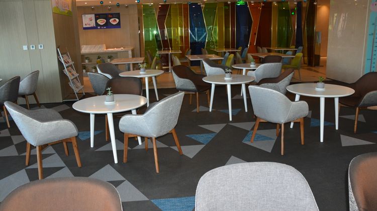 Holiday Inn Express Yingkou Onelong Plaz Restaurant