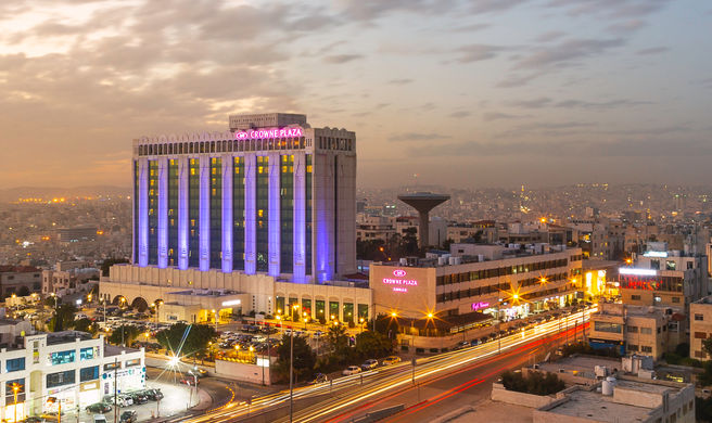 Crowne Plaza Amman Exterior