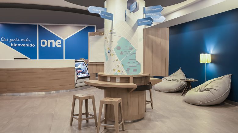 <b>One Monterrey Tecnologico Lobby</b>. Images powered by <a href="https://www.leonardoworldwide.com/" title="Leonardo Worldwide" target="_blank">Leonardo</a>.