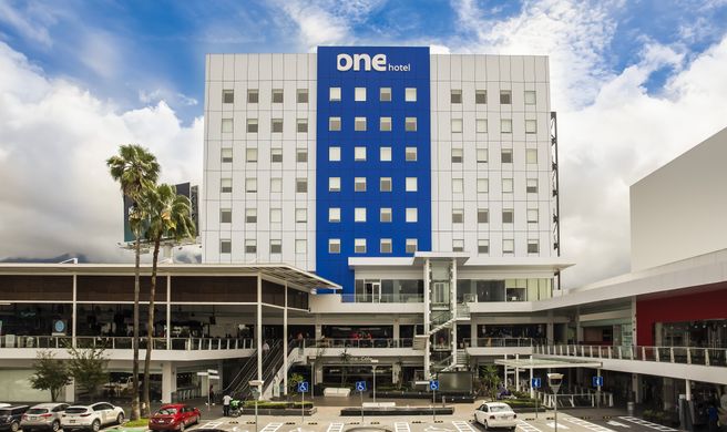 One Monterrey Tecnologico Exterior