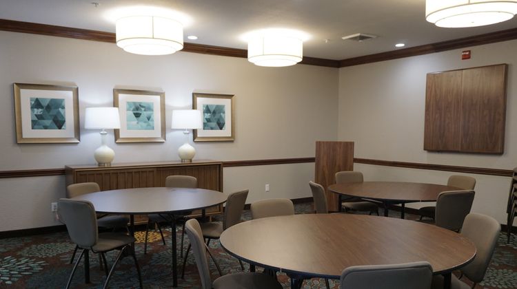 Staybridge Suites Meeting