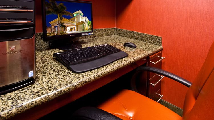 Holiday Inn Express Other
