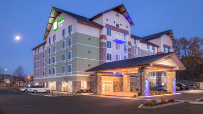 Holiday Inn Express Suites Tukwila