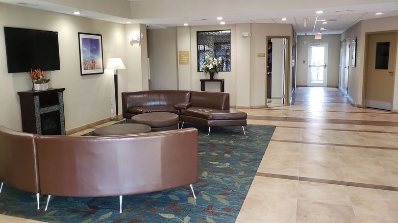 <b>Candlewood Suites Woodward Lobby</b>. Images powered by <a href="https://www.leonardoworldwide.com/" title="Leonardo Worldwide" target="_blank">Leonardo</a>.
