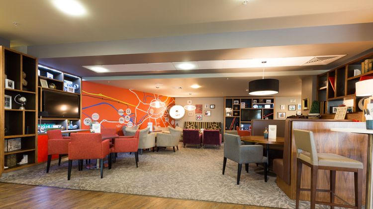 Holiday Inn Manchester-MediaCityUK Lobby
