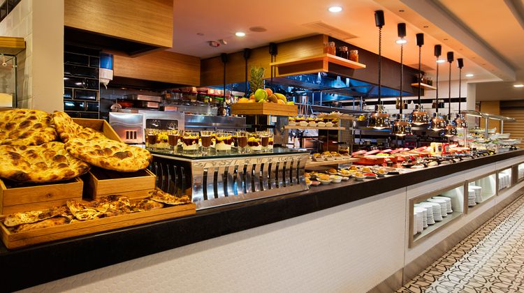 Holiday Inn Istanbul-Kadikoy Restaurant