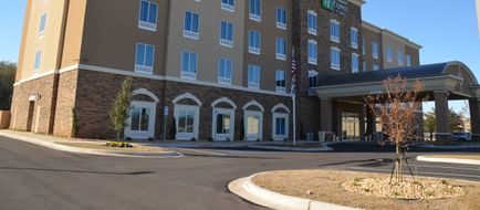Holiday Inn Express Inn & Suites Albany Exterior