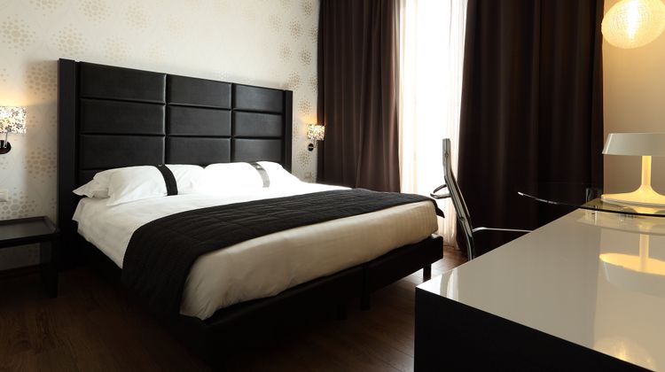 Holiday Inn Genoa City Room