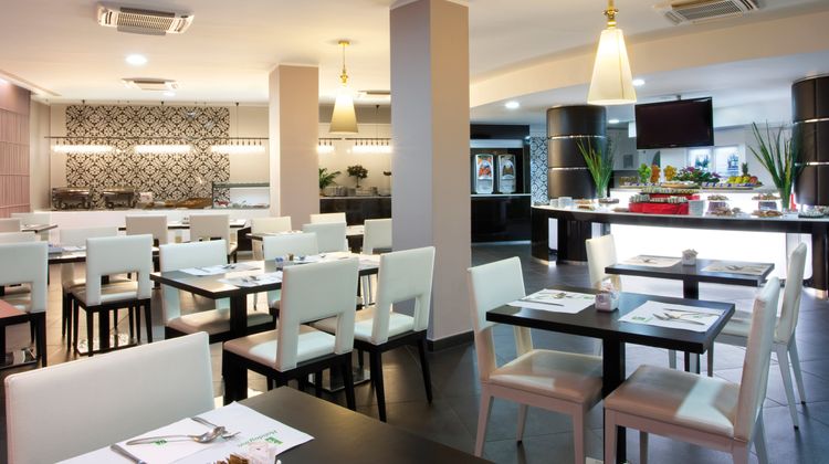 Holiday Inn Genoa City Restaurant