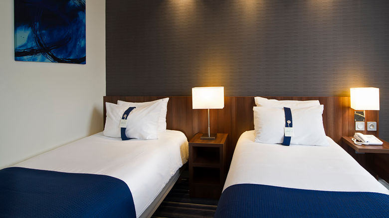 <b>Holiday Inn Express Lille Centre Room</b>. Images powered by <a href="https://www.leonardoworldwide.com/" title="Leonardo Worldwide" target="_blank">Leonardo</a>.