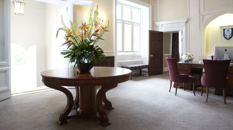 Wivenhoe House Hotel Lobby