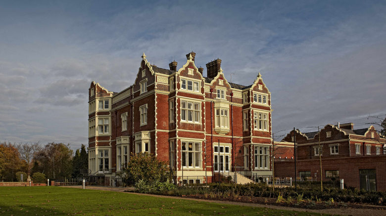<b>Wivenhoe House Hotel Exterior</b>. Images powered by <a href="https://www.leonardoworldwide.com/" title="Leonardo Worldwide" target="_blank">Leonardo</a>.