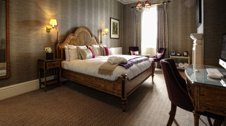 Wivenhoe House Hotel Room