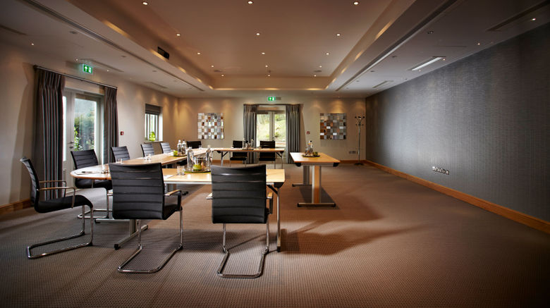 <b>Rowhill Grange Hotel & Spa Meeting</b>. Images powered by <a href="https://www.leonardoworldwide.com/" title="Leonardo Worldwide" target="_blank">Leonardo</a>.
