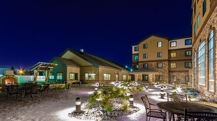Staybridge Suites Exterior