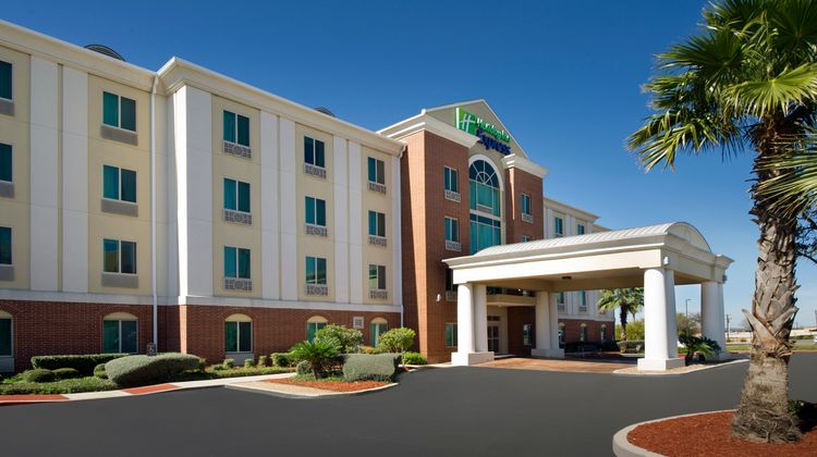 Holiday Inn Express Hotel Exterior