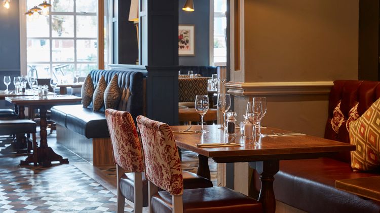The Hartwood Hall by Greene King Restaurant