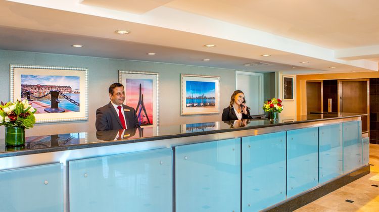 Crowne Plaza Boston Woburn Exterior