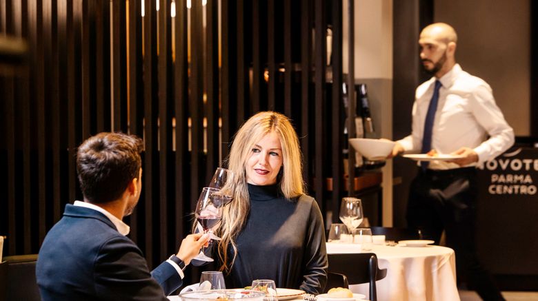 <b>Novotel Parma Centro Restaurant</b>. Images powered by <a href="https://leonardo.com/" title="Leonardo Worldwide" target="_blank">Leonardo</a>.