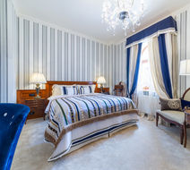 Suter Palace Hotel Room